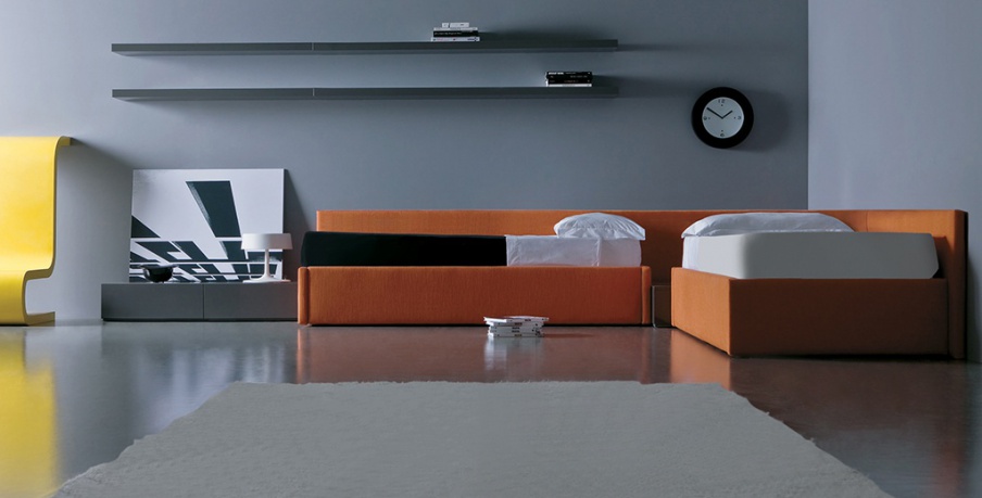 Bed with high headboard in fabric Pisolo, Pianca