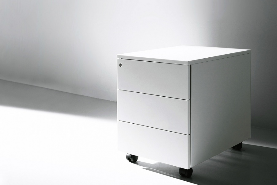 Bedside table with drawers Cassettiera Per Ufficio, Porro
