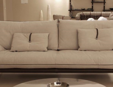 Sofa with leather upholstery Cadillac, Gamma Aredamenti