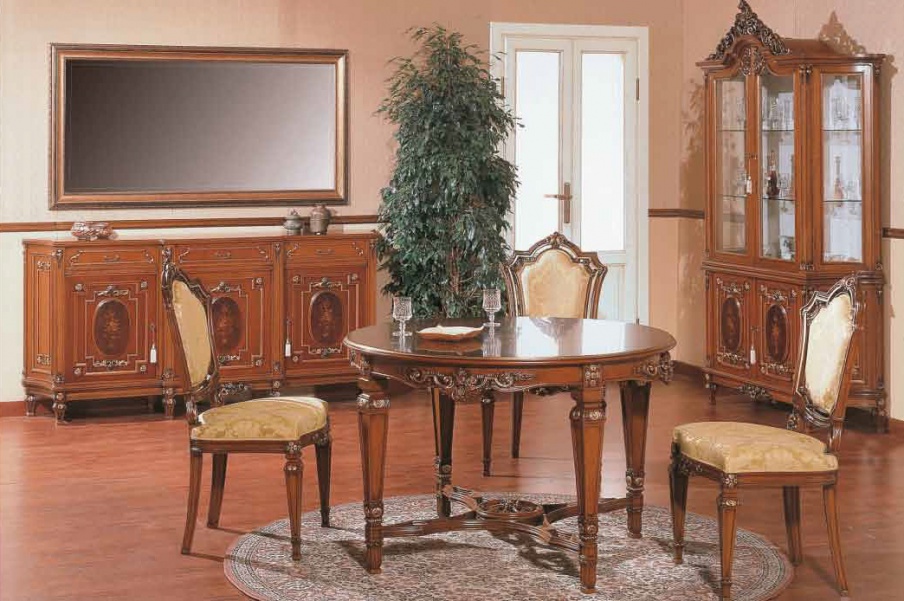 Set for the dining room from solid walnut, Fratelli Radice