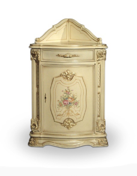 The angle for the dishes with decorative pattern, Fratelli Radice