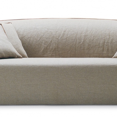 the Atollo sofa (sofa)