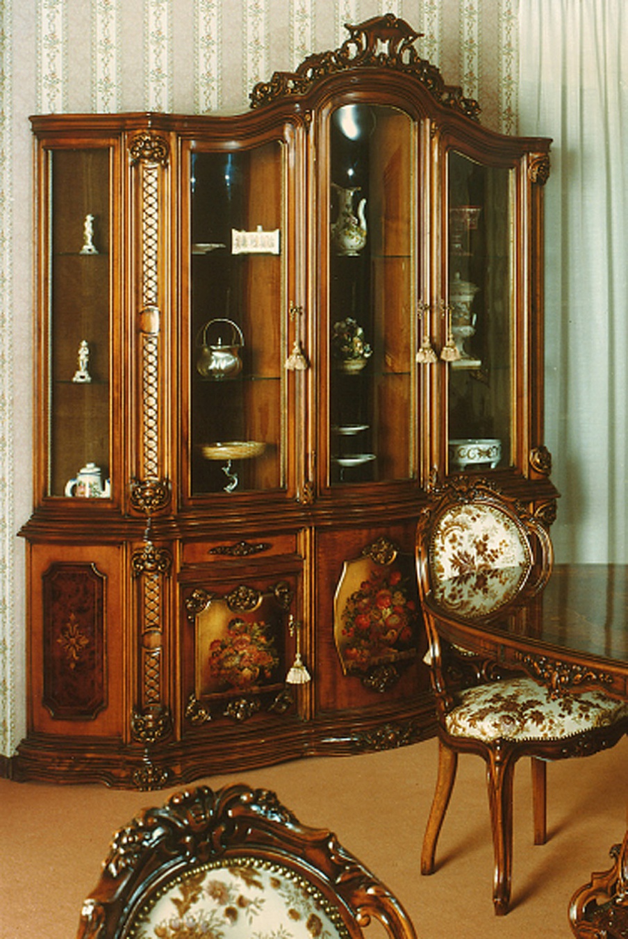 Showcase natural wood, Fratelli Radice