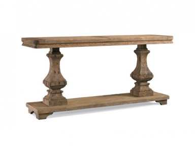 The console on the columns, Precedent