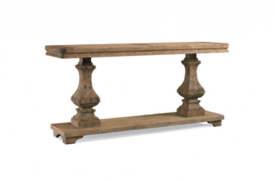 The console on the columns, Precedent