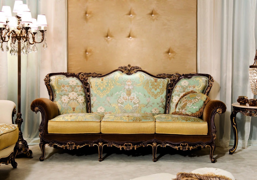 Three-seater sofa with carved back, Fratelli Radice