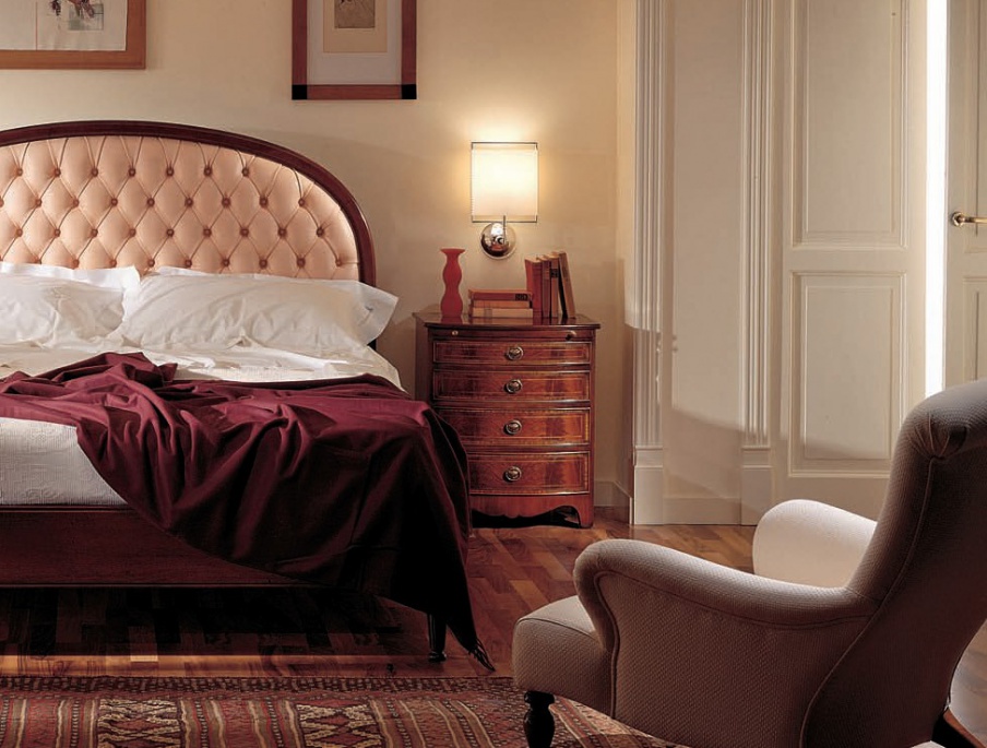 Bedside table Ottocento, Medea