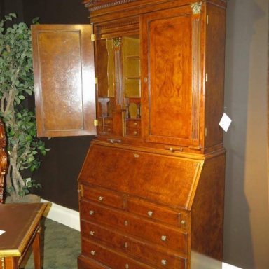 Secretaire Francesco Molon