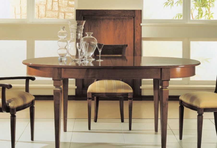 Dining table - sliding, Avenanti