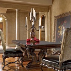 The Bibbiano Trestle Table