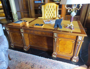A Desk made of natural wood, Francesco Molon