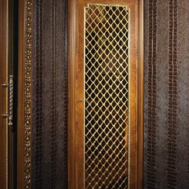 Corner cupboard Francesco Molon