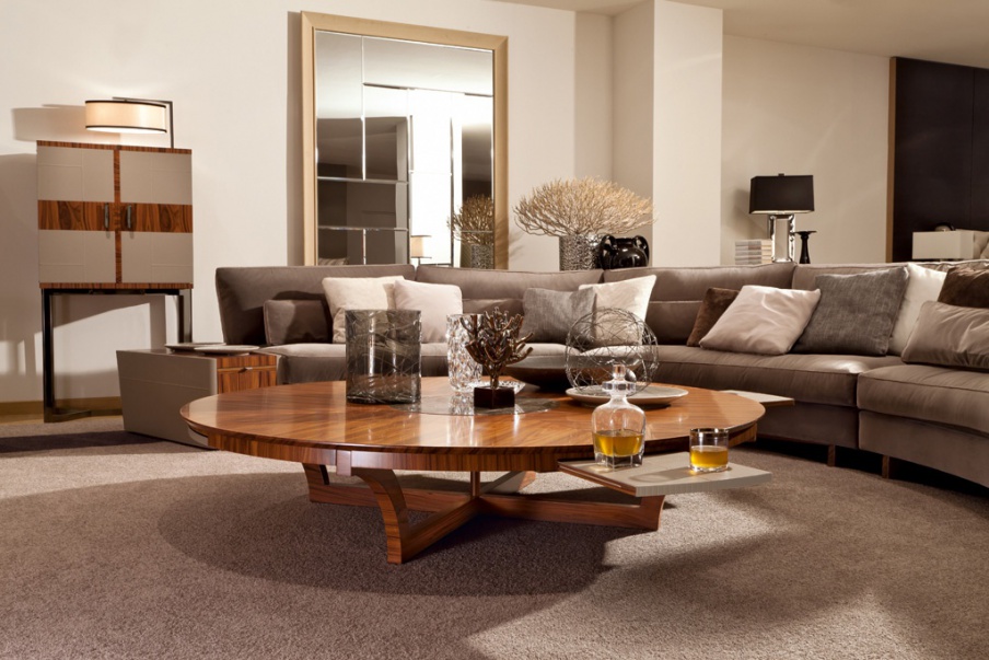 Round table Emperador, Mobilidea