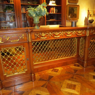 Desk by Francesco Molon