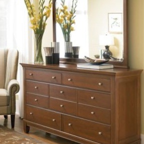 Dresser Thomasville