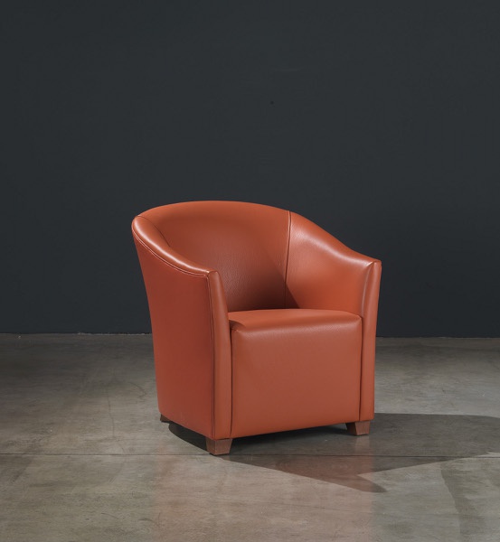 Alice leather chair, Giulio Marelli.