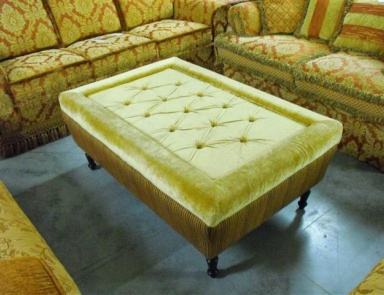 Rectangular pouf Lione, Epoque