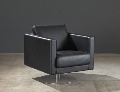 Cubic leather chair, Giulio Marelli