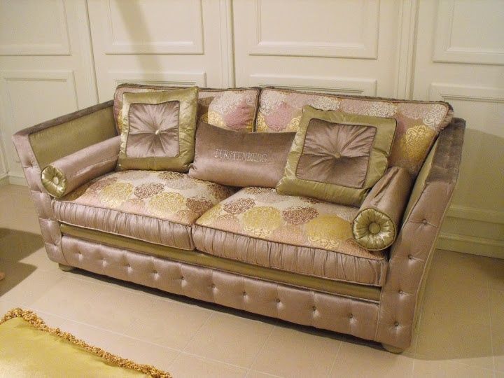 Double sofa Mirzia, Epoque