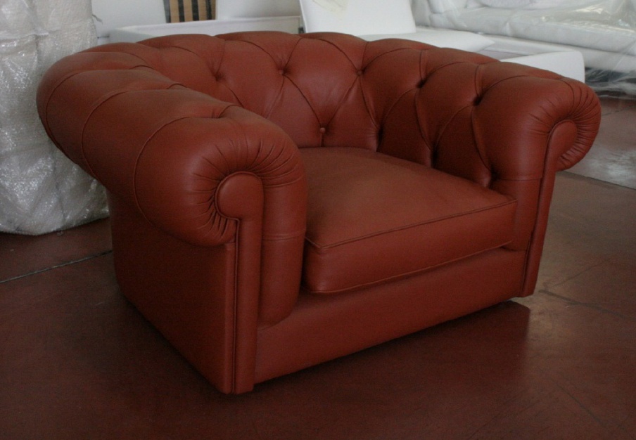 Chair with rounded armrests Dublino, Valmori