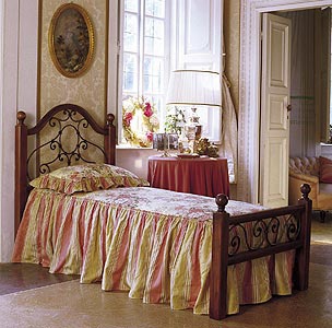 Bed with high headboard - DOLFI