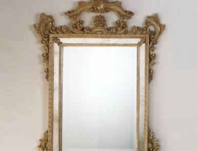 The mirror is rectangular, Spini