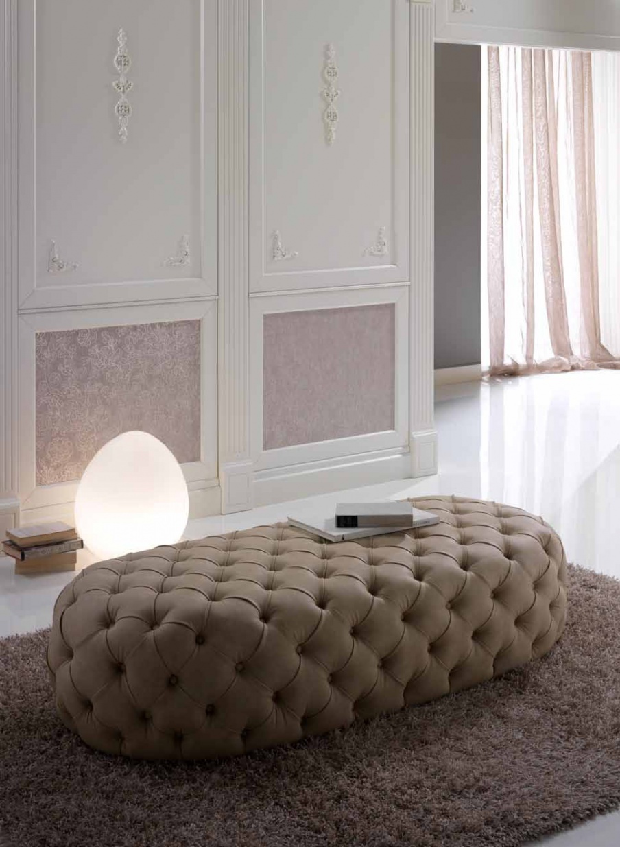 Stool in fabric Ever, Piermaria