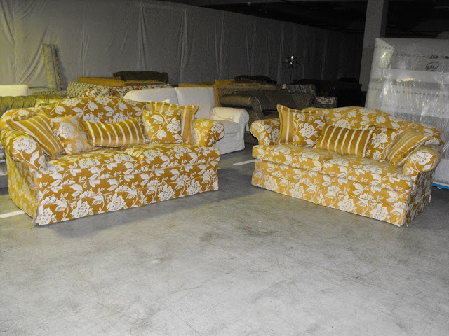 Sofa with a frame made of natural wood Degas, TreCi Salotti