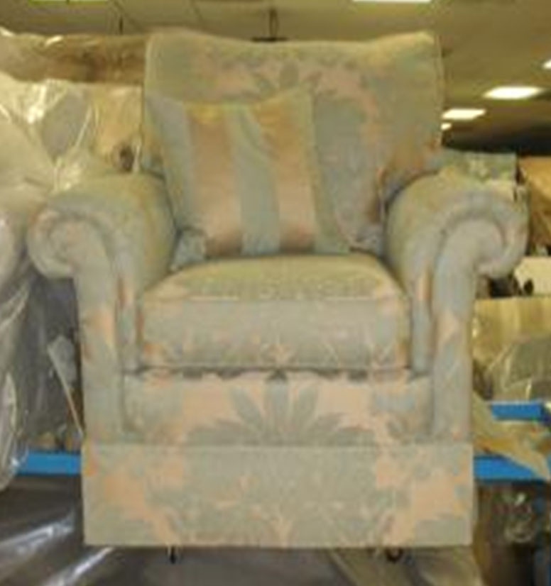 Chair with rounded arms Hamilton Chair, Duresta