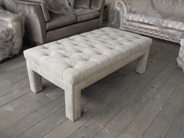 Pouf with frame in natural wood Giasone, TreCi Salotti 