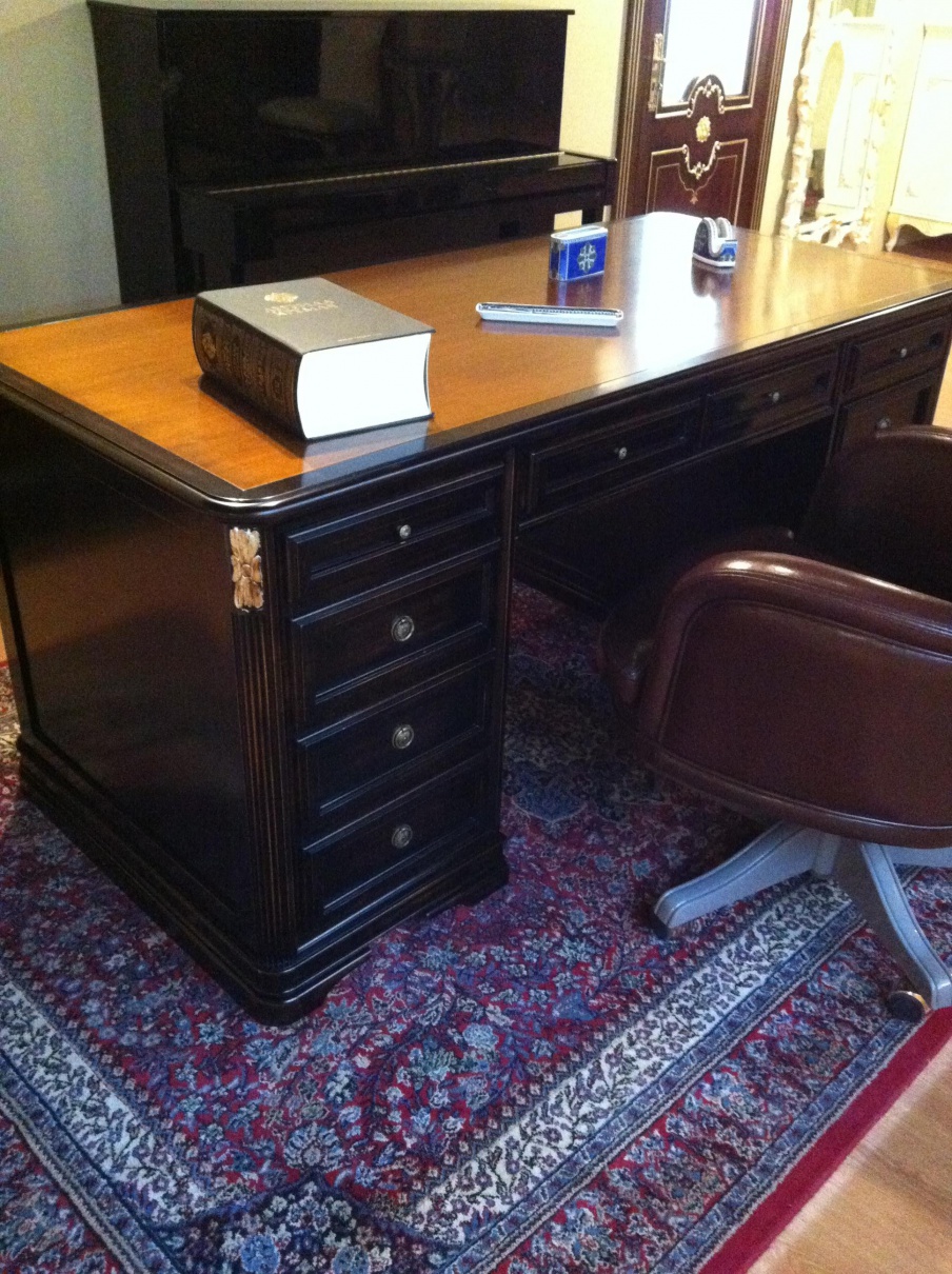 Desk, Palmobili