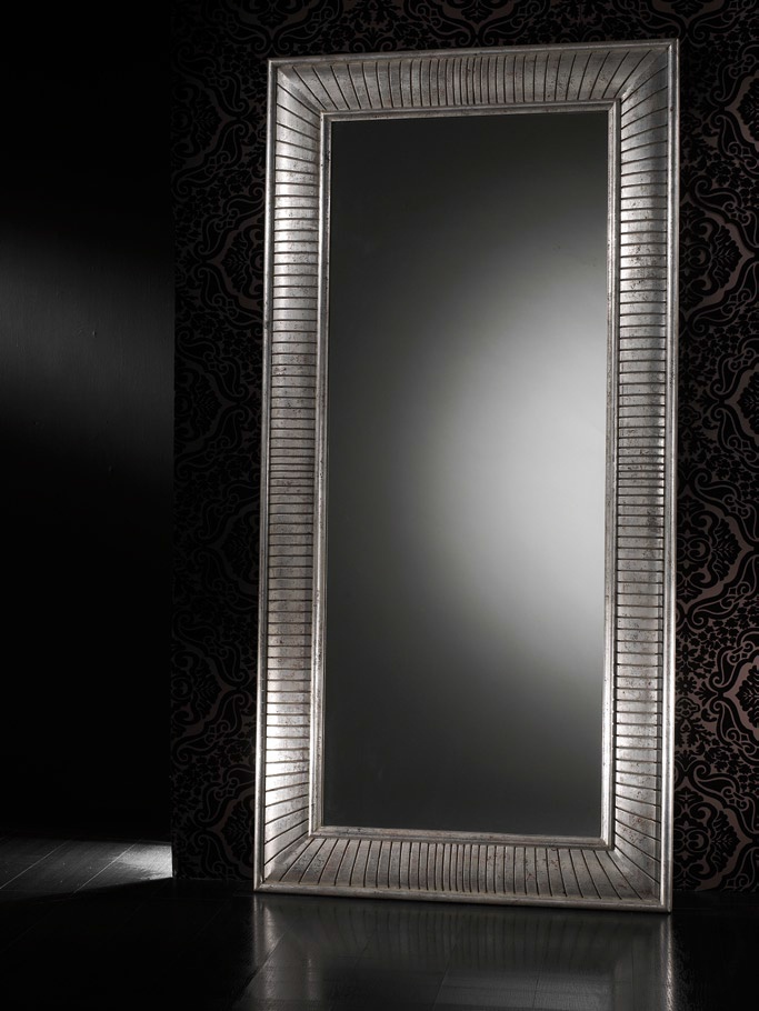 Rectangular mirror in ribbed frame, Spini