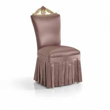 The Dama Chair Plisse