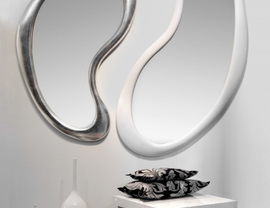 Shaped wooden mirror frame, Spini (furniture: wardrobe, Italy)