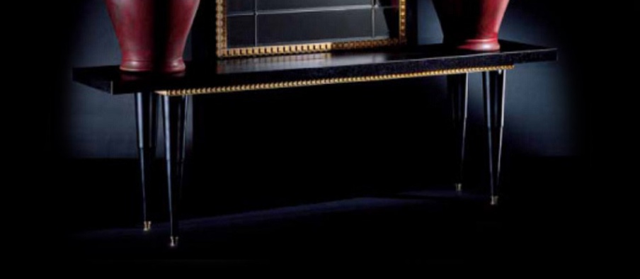 The console in the decoration of ebony and silver, Сasali