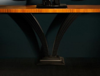 The console braces the pole Ambiance, Сasali