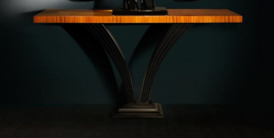 The console braces the pole Ambiance, Сasali