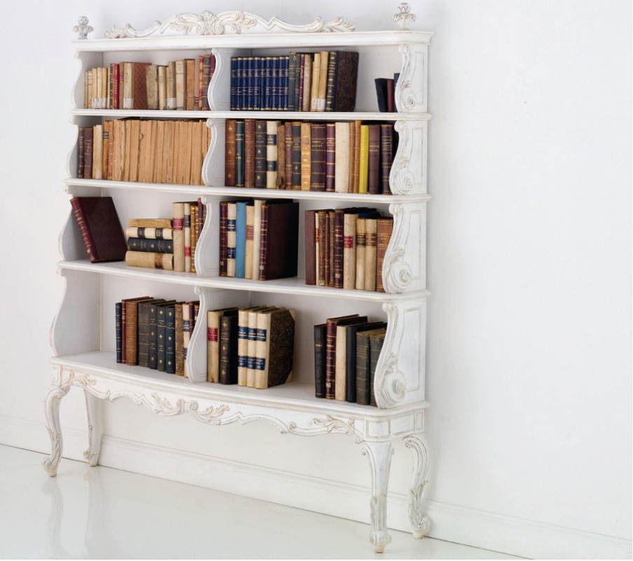 The rack is made of solid wood, Chelini