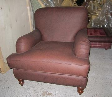 Armchair in fabric Vittorio, Bruno Zampa