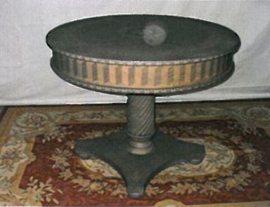 Dining table round, Vittorio Grifoni