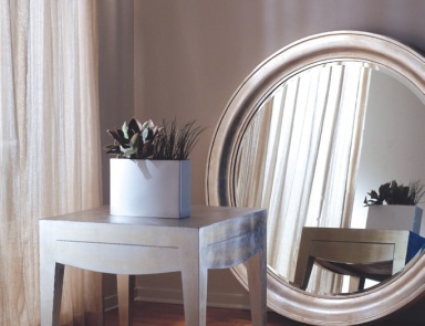 A coffee table, Spini