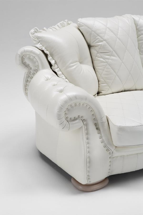 Chair with rounded armrests Kiara, New Trend Concepts