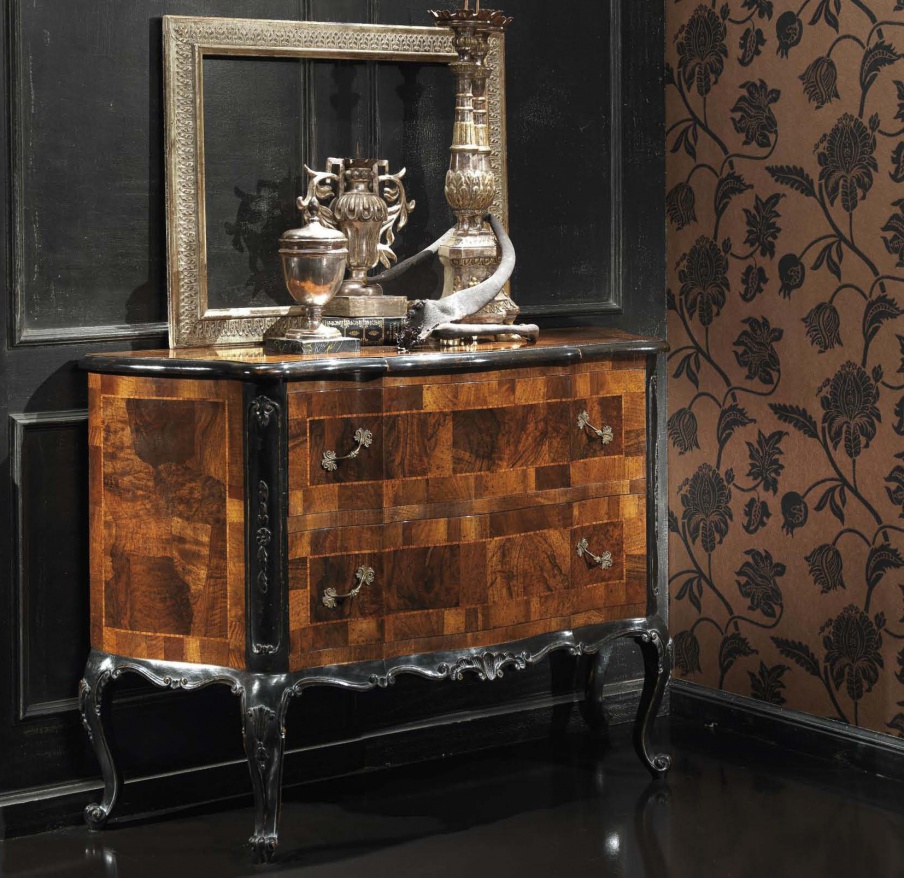 A chest of drawers made of solid wood, Vittorio Grifoni