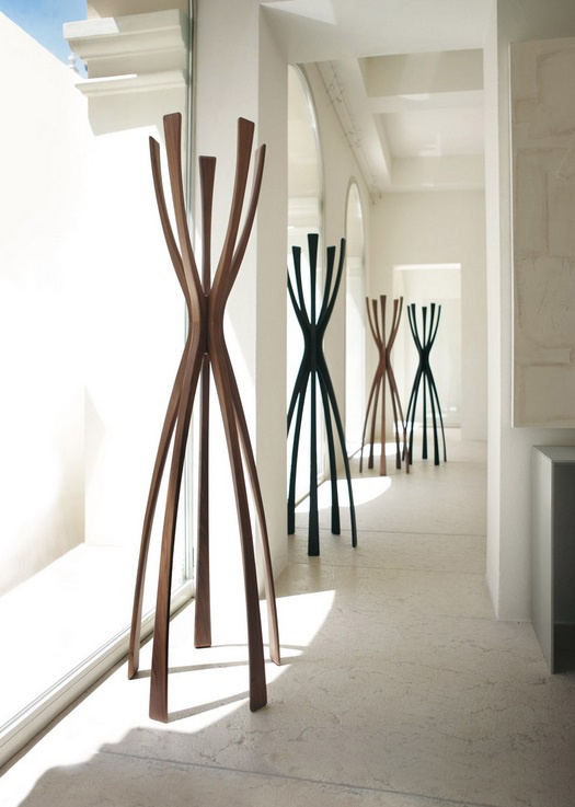 Hanger Flamingo, Porada