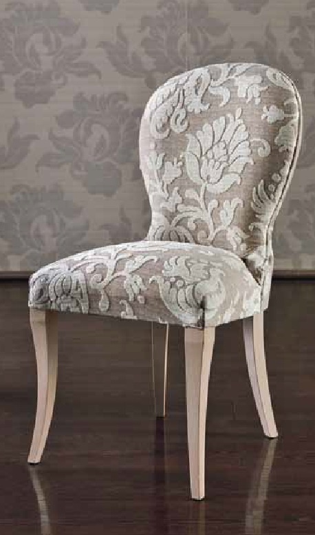 Chair with soft rounded back, CP Mobili