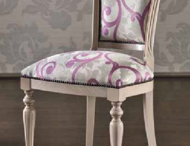 Chair with shaped front legs, CP Mobili