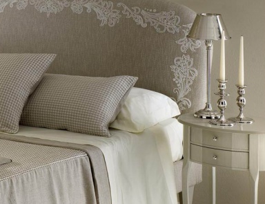 Bedside table with drawers Tiziano, Cantori