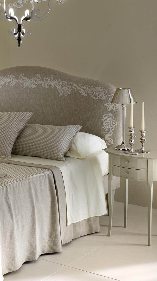 Bedside table with drawers Tiziano, Cantori