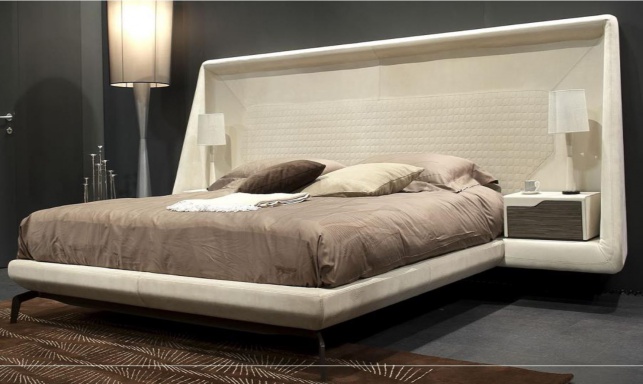 Bedroom (Suite bedroom) V146