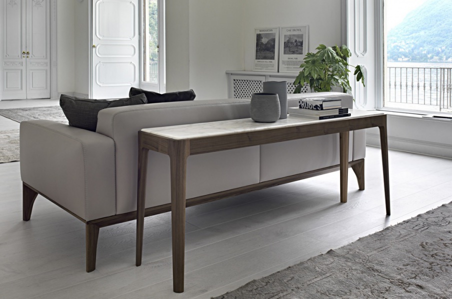 Consloe Ziggy with a frame made of walnut wood, Porada